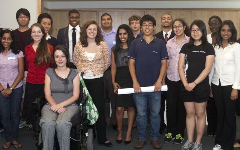 REU cohort group in professional attire