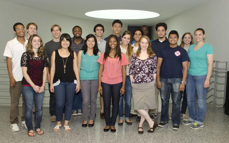 REU cohort group in professional attire