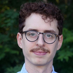 Headshot of Daniel Seara