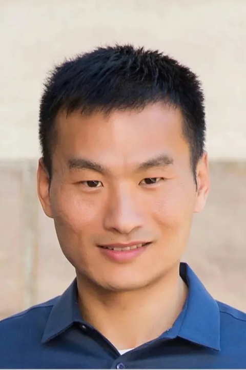 Headshot of Xiaolei Su