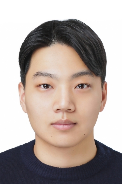 Headshot of Jinseok Lee